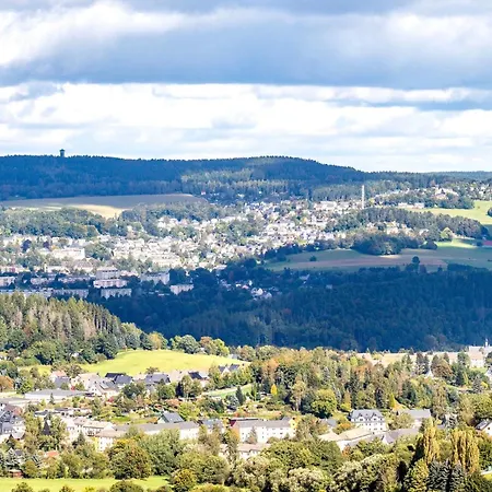 Sternenhimmel I Aufzug I Stellplatz I Modern Apartmán
