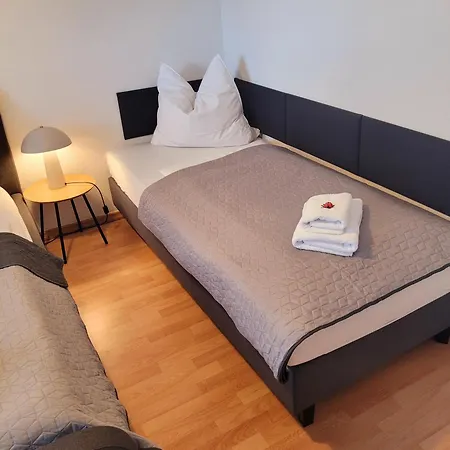 Sternenhimmel I Aufzug I Stellplatz I Modern Apartment