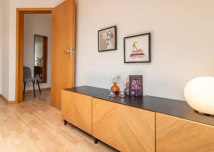 Sternenhimmel I Aufzug I Stellplatz I Modern Appartamento *